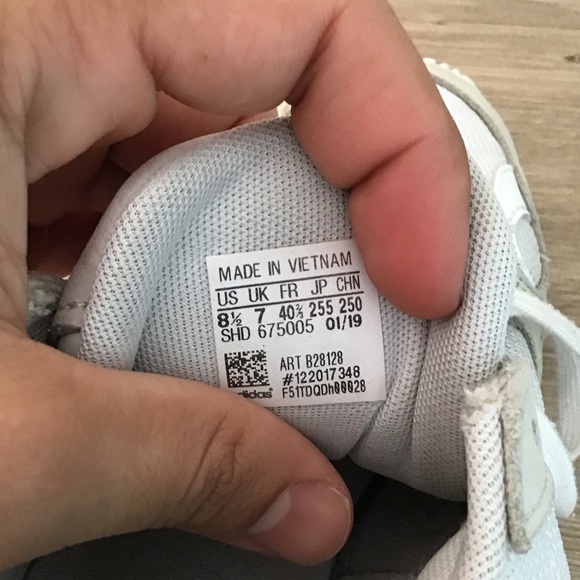 Adidas Falcon Women Shoes Size 8 1/2 - Picture 3 of 3